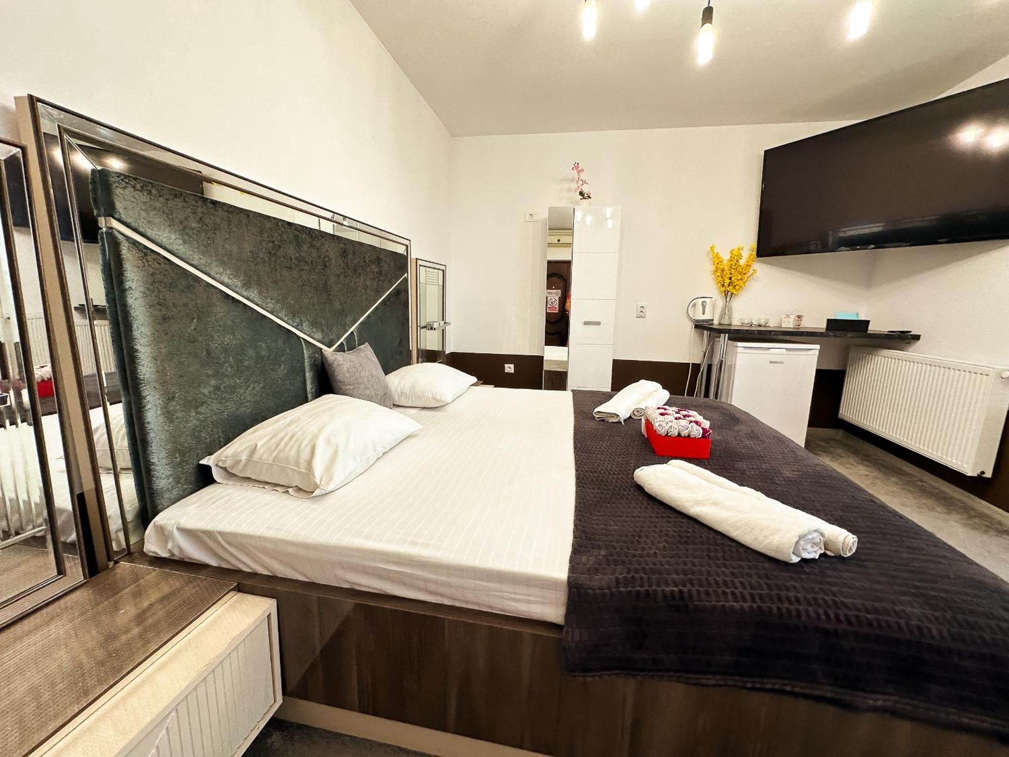 Apartment The Royal - With Balcony & Panoramic View *